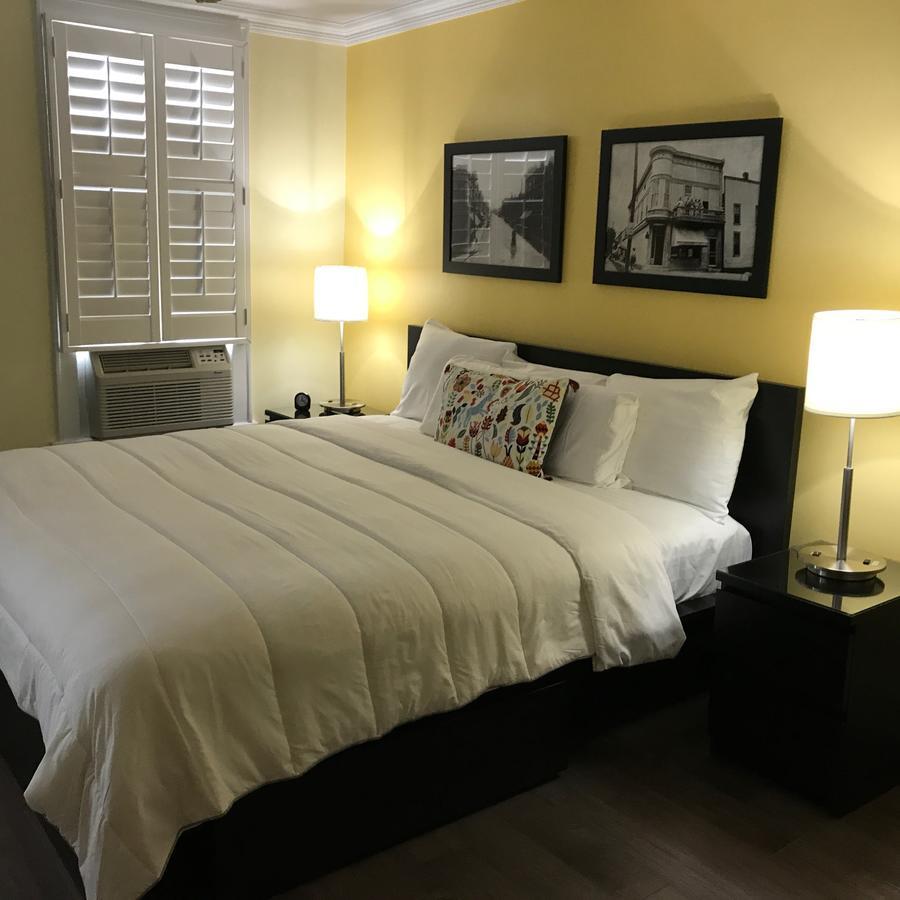 The Sherman Inn Batesville Bagian luar foto